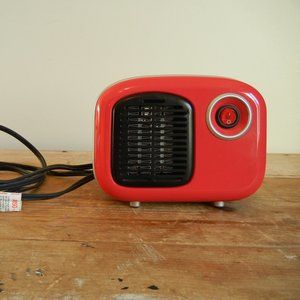 Soleil | Other | Soleil Personal Electric Ceramic Mini Heater 25w Indoor  Red Mh08r Portable | Poshmark